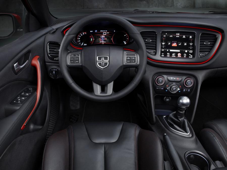  Dodge Dart GT 2013 года  (фото 38 из 55)